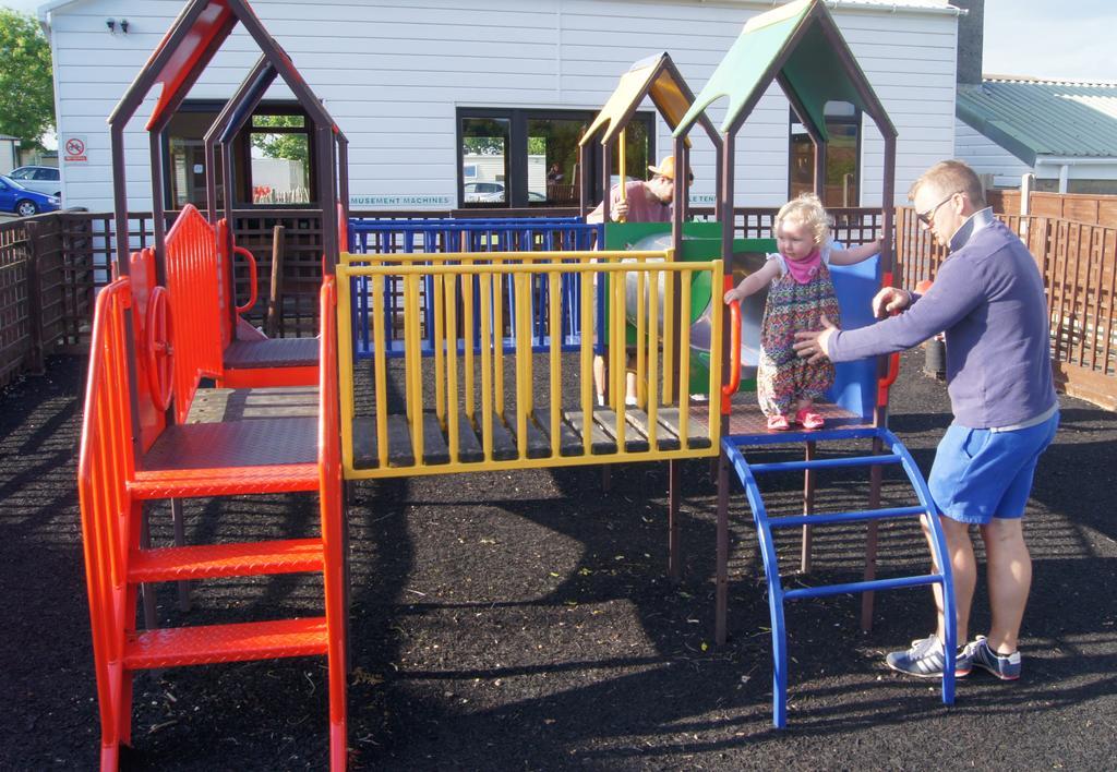 Orchards Holiday Park Cowes  Buitenkant foto